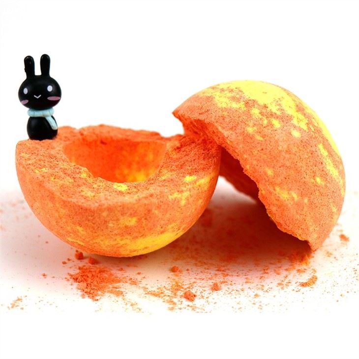 Bath Bomb With Surprise Inside
